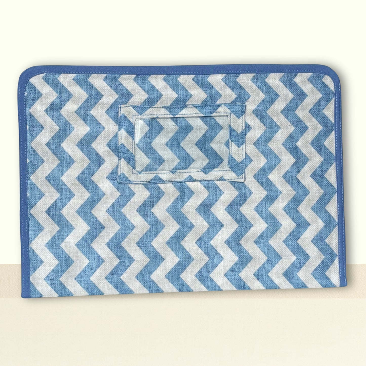 Ministry Magazine Sleeve – Blue Polka Dot Zigzag Field Service Organizer (7.5” x 10.5”)