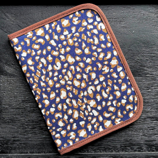 Leopard Print Mini Ministry Organizer – Tract and Invitation Holder (4.4” x 5.8”)