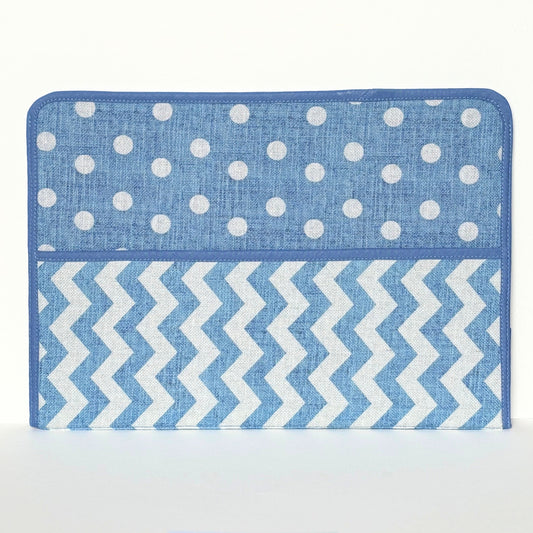 Ministry Magazine Sleeve – Blue Polka Dot Zigzag Field Service Organizer (7.5” x 10.5”)